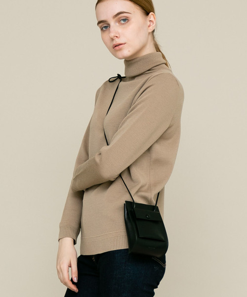 MARROW（マロウ）の「【MARROW(マロー)】ストリングポーチショルダーバッグ　MA-AC0103（ショルダーバッグ・レディース・ブラック/ベージュ/オリーブ/ワインレッド・FREE）」の8枚目の写真