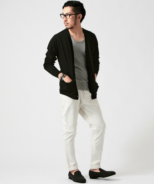 BEAMS（ビームス）の「◎BEAMS / アクリル Vネックカーディガン（カーディガン/ボレロ・メンズ・ネイビー/グリーン/ワイン/ブラック・LARGE/MEDIUM/SMALL）」の9枚目の写真