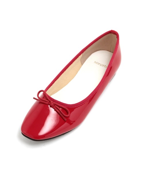 SOROTTO（ソロット）の「【晴雨兼用】スクエアトゥバレエシューズ レインパンプス（レインシューズ・レディース・グレー/ホワイト/マスタード/レッド/ブラウン/ブラック・23.0cm/23.5cm/24.0cm/24.5cm/25.0cm/25.5cm/22.0cm/22.5cm）」の21枚目の写真