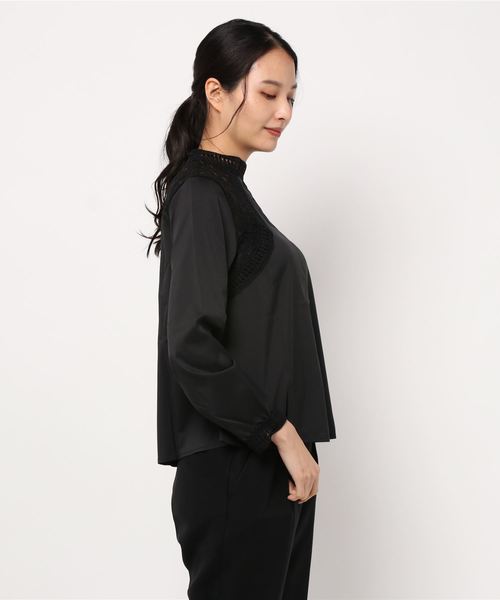 Sawa a la mode（サワアラモード）の「スリット入り花レースのハイネックトップス（シャツ/ブラウス・レディース・ブラック・FREE）」の21枚目の写真