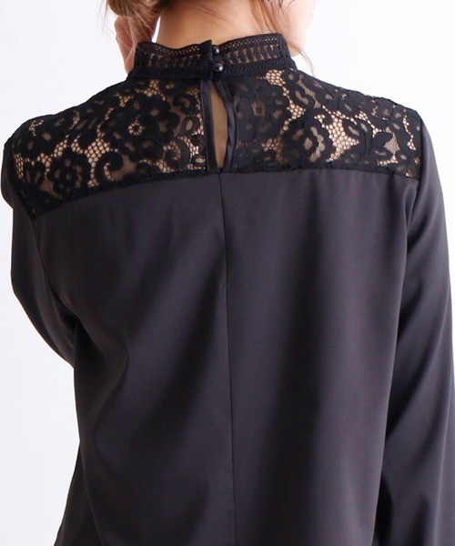 Sawa a la mode（サワアラモード）の「スリット入り花レースのハイネックトップス（シャツ/ブラウス・レディース・ブラック・FREE）」の12枚目の写真