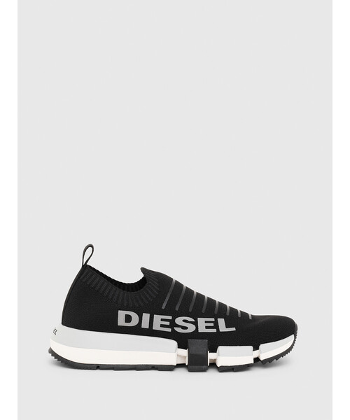 Diesel ディーゼル の レディース ロゴ ソックススニーカー その他シューズ Wear
