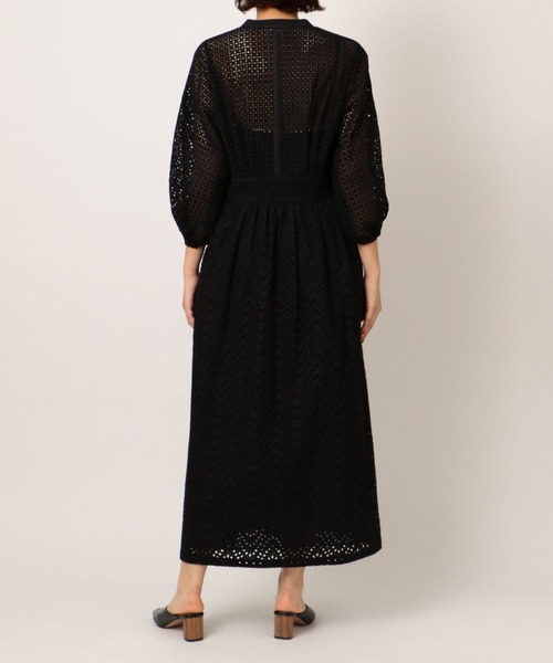 新作商品即出荷の Nine ナイン のファッション Nine ナイン のワンピース コットンエンブロイダリーワンピース をセール価格で購入できます Nine セール コットンエンブロイダリーワンピース ワンピース