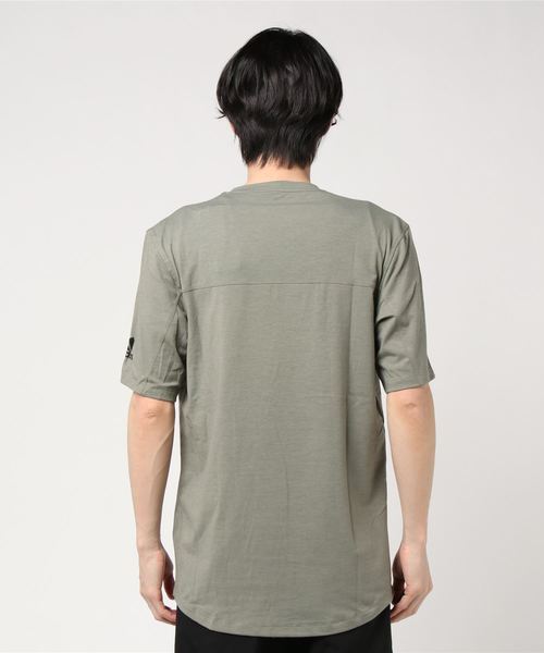 adidas（アディダス）の「アディダス adidas M CITY BASE TEE（Tシャツ/カットソー・メンズ・カーキ・XXL/XL/M/L/S）」の2枚目の写真