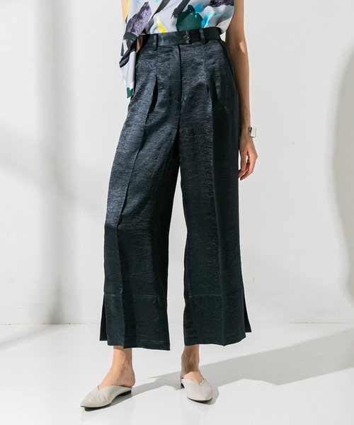 UNITED TOKYO（ユナイテッドトウキョウ）の「フロントタックサテンワイドパンツ（その他パンツ・レディース・ベージュ/ネイビー・0）」の15枚目の写真