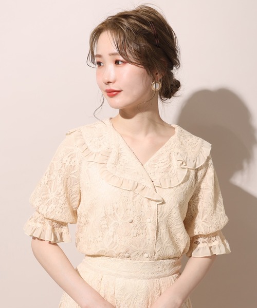 one after another NICE CLAUP（ワンアフターアナザーナイスクラップ）の「セーラーダブルボタンフリルブラウス（シャツ/ブラウス・レディース・オフホワイト/アイボリー/ブラック系その他/ベージュ系その他・FREE）」の2枚目の写真