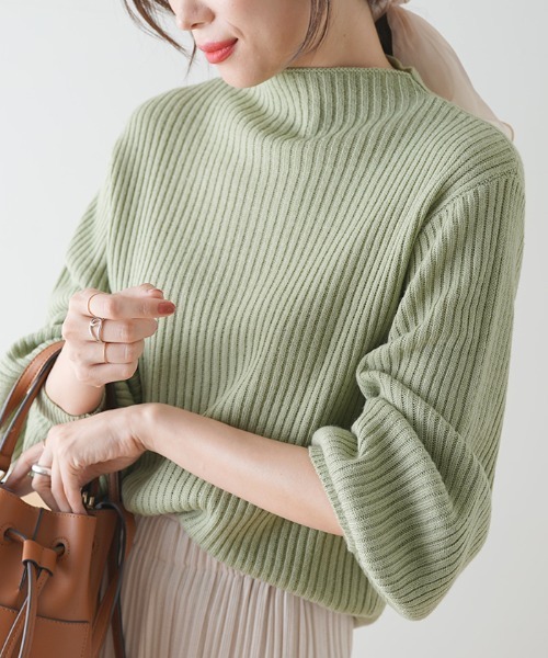 Futier land（フューティアランド）の「【新色追加】ボトルネックバルーンスリーブニット（ニット/セーター・レディース・ホワイト/ブラック/ベージュ/パープル/グレー/ライトグリーン/マスタード/テラコッタ/グレイッシュブルー/ピンク/アイボリー/グリーン/モカ/オレンジ/ブルー/ネイビー/ブラウン/レッド/グレイッシュベージュ/チャコールグレー・FREE）」の13枚目の写真