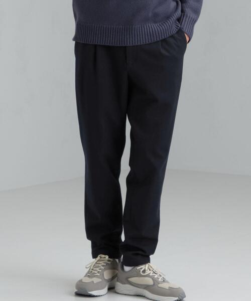 green label relaxing(グリーンレーベルリラクシング)の「2WAY ブラッシュツイル 1プリーツ ユーティリティー パンツ < 機能性 / ストレッチ >(その他パンツ・メンズ・ネイビー/ブラック/ダークブラウン/ダークグレー・S/M/L/XL)」の4枚目の写真