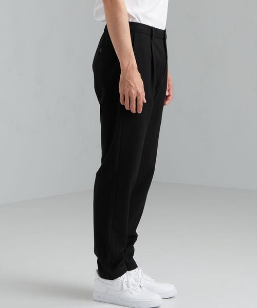 green label relaxing(グリーンレーベルリラクシング)の「2WAY ブラッシュツイル 1プリーツ ユーティリティー パンツ < 機能性 / ストレッチ >(その他パンツ・メンズ・ネイビー/ブラック/ダークブラウン/ダークグレー・S/M/L/XL)」の12枚目の写真