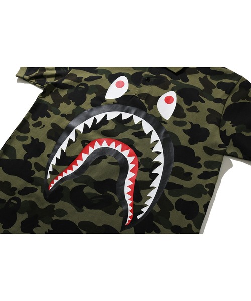 A BATHING APE（アベイシングエイプ）の「1ST CAMO SHARK POLO M