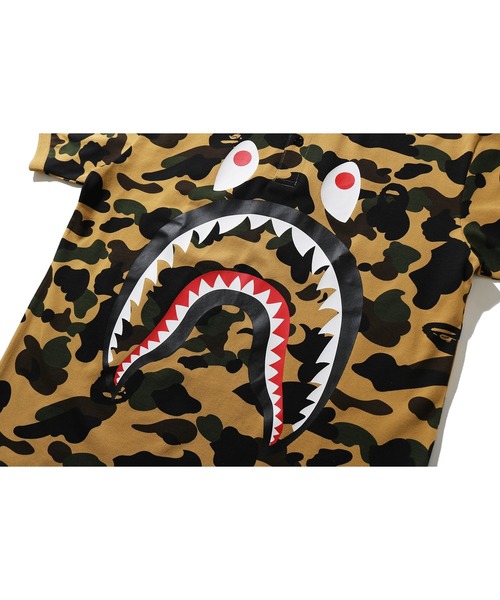 A BATHING APE（アベイシングエイプ）の「1ST CAMO SHARK POLO M