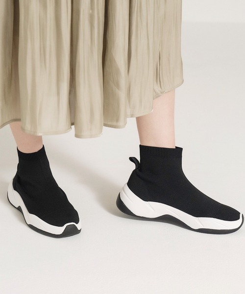Lucida(ルシーダ)の「【Naos】♯リブハイカットスニーカー(スニーカー・レディース・ブラック/ベージュ/グリーン・37/38/39/35/36)」の2枚目の写真