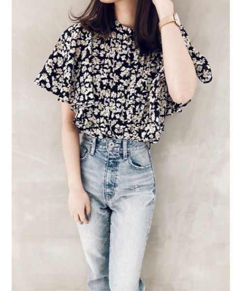 rienda(リエンダ)の「フレアスリーブパターンブラウス(シャツ/ブラウス・レディース・ホワイト/ブラック/ライム・FREE)」の3枚目の写真