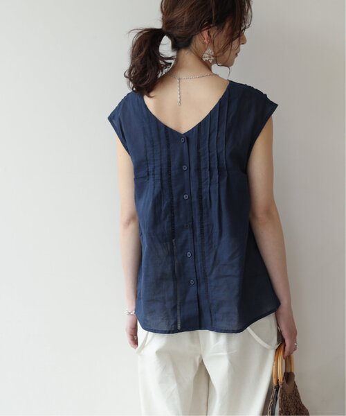 frames RAY CASSIN(フレームスレイカズン)の「【WEB限定】ピンタック×レース前後2wayブラウス(シャツ/ブラウス・レディース・ネイビー/オフホワイト・FREE)」の19枚目の写真