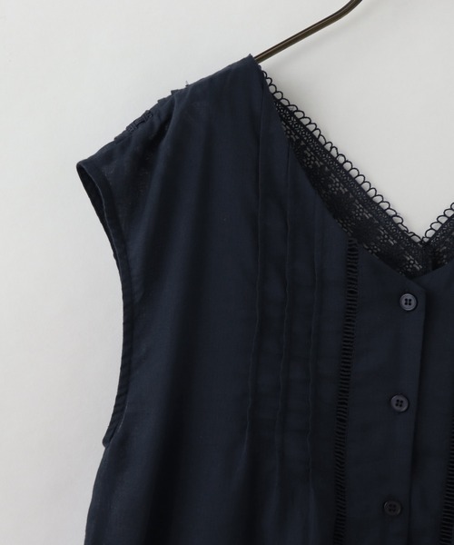 frames RAY CASSIN(フレームスレイカズン)の「【WEB限定】ピンタック×レース前後2wayブラウス(シャツ/ブラウス・レディース・ネイビー/オフホワイト・FREE)」の8枚目の写真