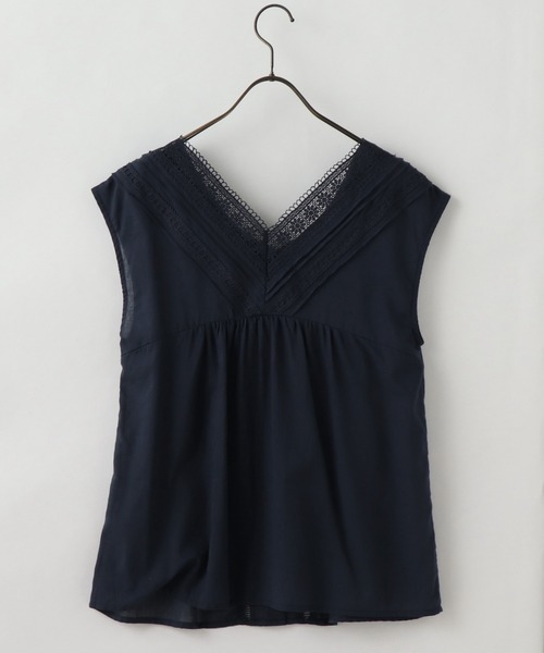 frames RAY CASSIN(フレームスレイカズン)の「【WEB限定】ピンタック×レース前後2wayブラウス(シャツ/ブラウス・レディース・ネイビー/オフホワイト・FREE)」の7枚目の写真