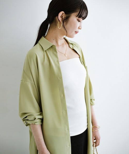 haco!（ハコ）の「もっとおしゃれが楽しくなる！見せても可愛いブラカップ付きキャミソール（キャミソール・レディース・ホワイト/グレー系その他/ブラック・SMALL/MEDIUM/LARGE/X-LARGE）」の2枚目の写真