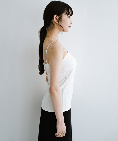 haco!（ハコ）の「もっとおしゃれが楽しくなる！見せても可愛いブラカップ付きキャミソール（キャミソール・レディース・ホワイト/グレー系その他/ブラック・SMALL/MEDIUM/LARGE/X-LARGE）」の8枚目の写真