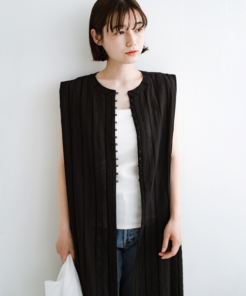 haco!（ハコ）の「もっとおしゃれが楽しくなる！見せても可愛いブラカップ付きキャミソール（キャミソール・レディース・ホワイト/グレー系その他/ブラック・SMALL/MEDIUM/LARGE/X-LARGE）」の13枚目の写真