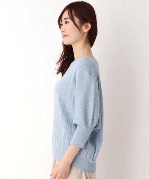 pink adobe（ピンクアドベ）の「◆【M-LL】プリーツドルマンニット（ニット/セーター・レディース・ブラック/アイボリー/ライトブルー/オレンジ・40/42/38）」の6枚目の写真