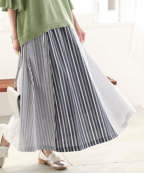 osharewalker（オシャレウォーカー）の「【廃盤】『ストライプ切替フレアスカート』（スカート・レディース・ネイビー・FREE）」の7枚目の写真