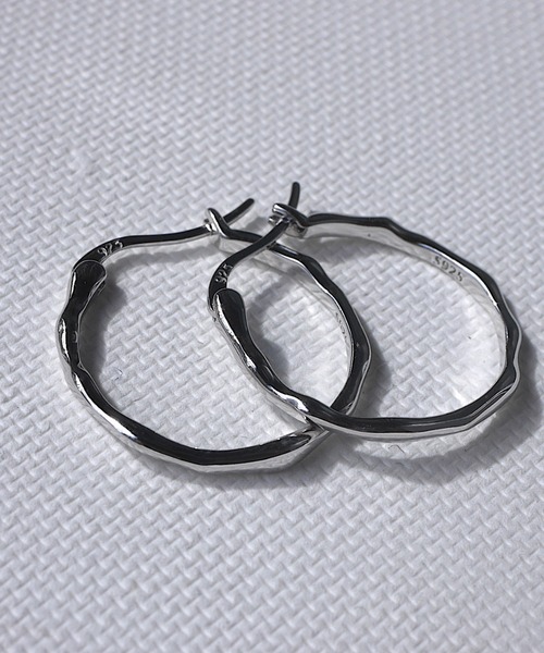 8(eight)(エイト)の「silver925 ピアス(ピアス(両耳用)・メンズ・D/E/F/G/H/J/K/L/M/N/O/P/R/B/C/A/I/Q/S・FREE)」の8枚目の写真