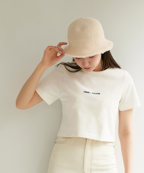 TINA：JOJUN（ティーナジョジュン）の「ロゴ刺繍Tシャツ TINA：JOJUN（Tシャツ/カットソー・レディース・ホワイト/ブラック・M）」の4枚目の写真