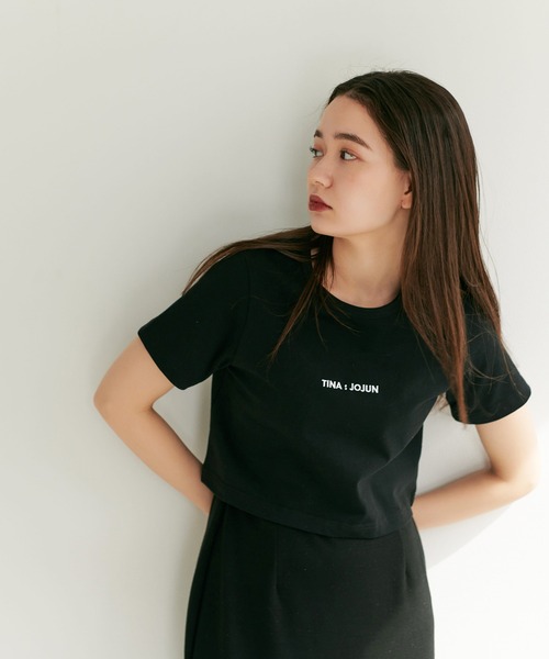 TINA：JOJUN（ティーナジョジュン）の「ロゴ刺繍Tシャツ TINA：JOJUN（Tシャツ/カットソー・レディース・ホワイト/ブラック・M）」の5枚目の写真