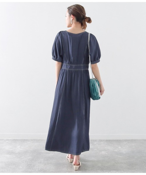 Alluge（アルージュ）の「ステッチデザインワンピース（ワンピース・レディース・ネイビー/アイボリー・FREE）」の10枚目の写真