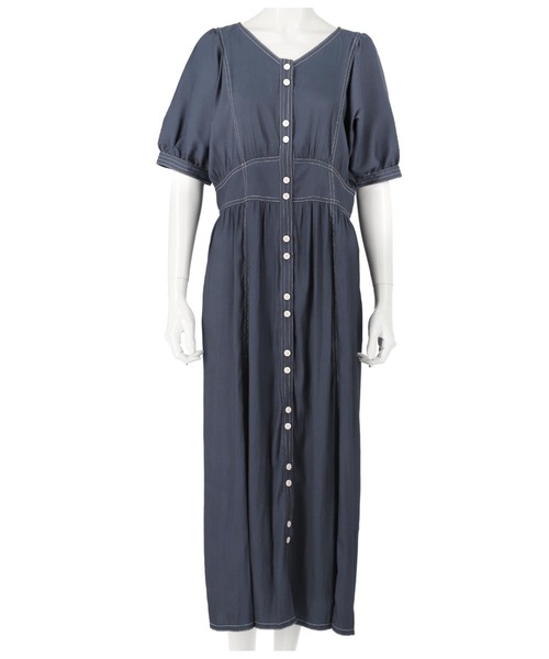 Alluge（アルージュ）の「ステッチデザインワンピース（ワンピース・レディース・ネイビー/アイボリー・FREE）」の4枚目の写真