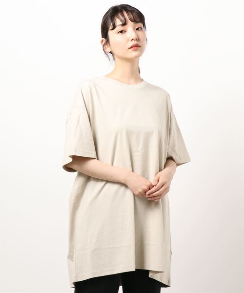 AMERICAN HOLIC（アメリカンホリック）の「バックタックドロップショルダーBIGチュニック　＊●（Tシャツ/カットソー・レディース・オフホワイト/チャコールグレー/ミント/ライトグレー/ブルー・L/M）」の8枚目の写真