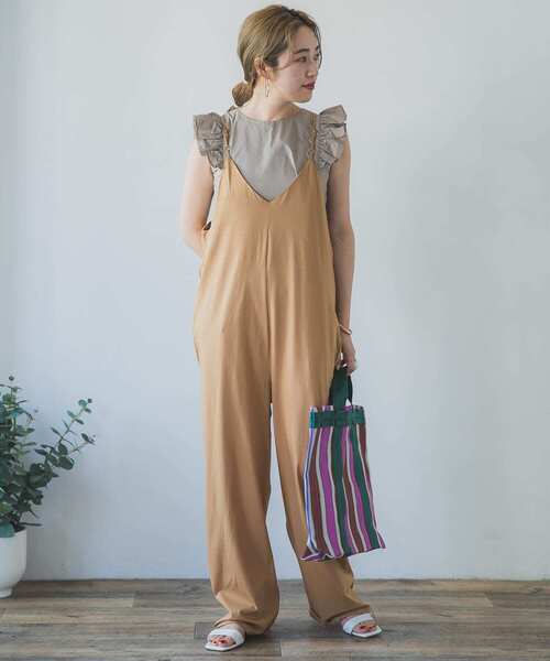 ITEMS URBANRESEARCH（アイテムズ アーバンリサーチ）の「スパンデジャージサロペット（サロペット/オーバーオール・レディース・ベージュ/ブラック/カーキ・FREE）」の8枚目の写真