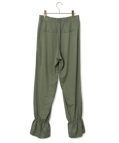 MADEMOISELLE ROPE'(マドモアゼル ロペ)の「<春まで使える>【セットアップ対応】フィブリルベイカーパンツ(カーゴパンツ・レディース・カーキ/スミクロ・38/36)」の12枚目の写真