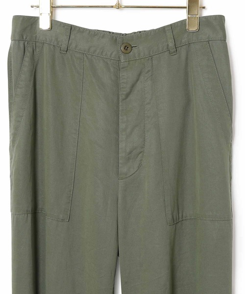 MADEMOISELLE ROPE'(マドモアゼル ロペ)の「<春まで使える>【セットアップ対応】フィブリルベイカーパンツ(カーゴパンツ・レディース・カーキ/スミクロ・38/36)」の13枚目の写真