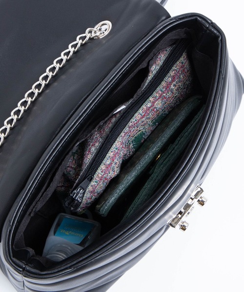 WEGO（ウィゴー）の「WEGO/チェーンキルティングショルダーバッグ（ショルダーバッグ・レディース・シルバー/ブラック・FREE）」の15枚目の写真