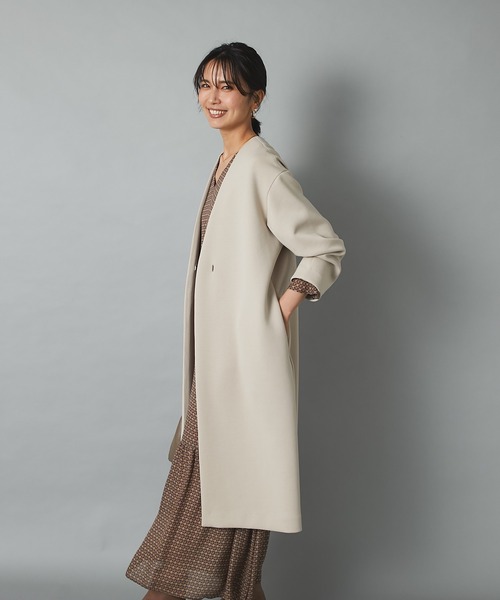 RIVE DROITE（リヴドロワ）の「きれいめにもカジュアルにも着回せる　ダンボールVネックコート（ノーカラーコート・レディース・ブラック/ベージュ・FREE）」の13枚目の写真