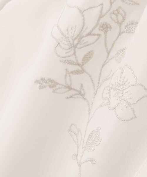 PROPORTION BODY DRESSING（プロポーションボディドレッシング）の「フラワーエンブロイダリーキーネックブラウス / 1211210508（シャツ/ブラウス・レディース・ブラック/ホワイト系その他/ブラウン系その他・MEDIUM/SMALL）」の9枚目の写真