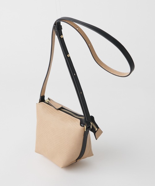 RIVE DROITE（リヴドロワ）の「コーディネートのアクセントにも最適　型押しPUミニショルダー（ショルダーバッグ・レディース・ベージュ/サックスブルー/ライトベージュ・FREE）」の7枚目の写真