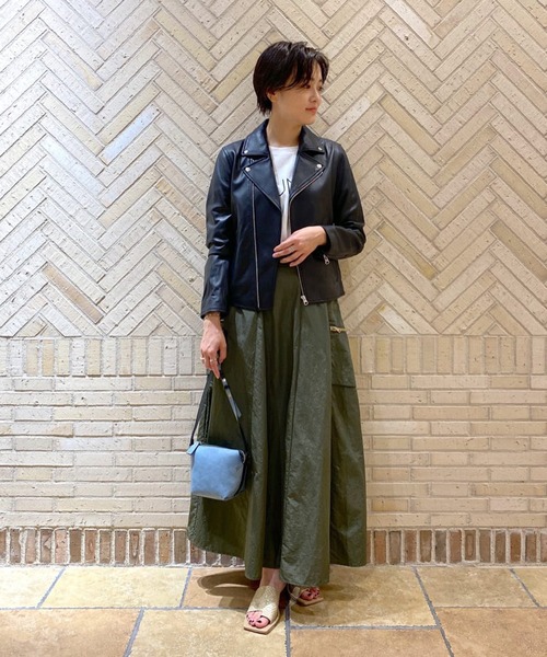 RIVE DROITE（リヴドロワ）の「コーディネートのアクセントにも最適　型押しPUミニショルダー（ショルダーバッグ・レディース・ベージュ/サックスブルー/ライトベージュ・FREE）」の22枚目の写真