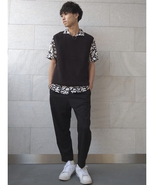 GAP（ギャップ）の「クルーネックベスト（ベスト・メンズ・グレー/アイボリー/ブラック・XS/S/M/XL/L）」の16枚目の写真