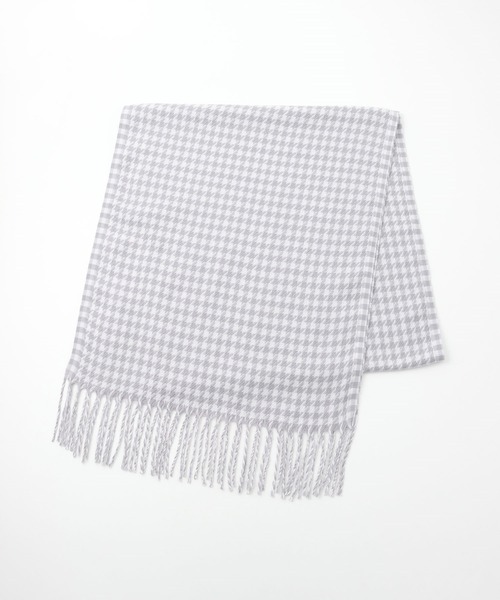 Honeys（ハニーズ）の「なめらかチェックマフラー（マフラー・レディース・ホワイト×ブルー/ベージュ系その他/ホワイト×グレー/その他/レッド系その他/ホワイト×ネイビー・FREE）」の13枚目の写真