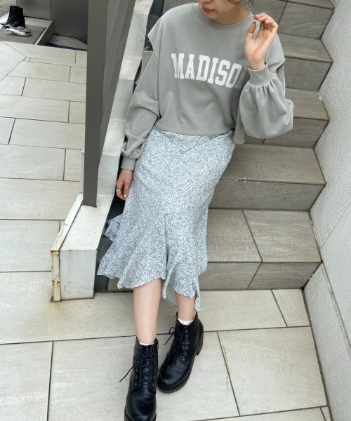 OLIVE des OLIVE（オリーブデオリーブ）の「エスカルゴスカート（スカート・レディース・オフホワイト/オリーブ/ブラウン・FREE）」の4枚目の写真