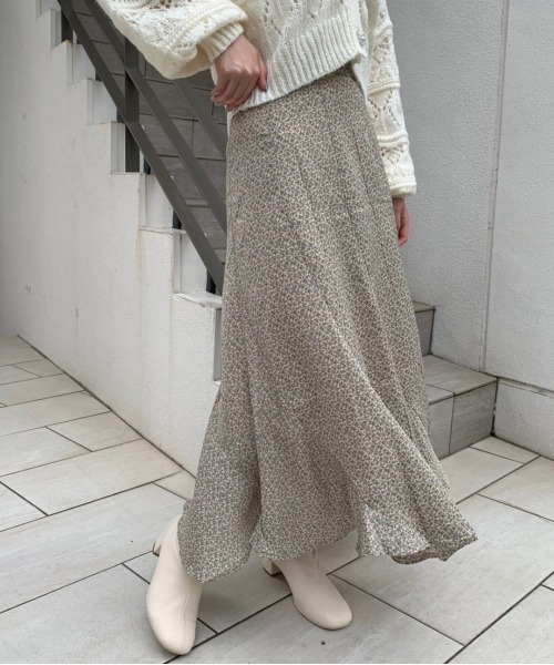 OLIVE des OLIVE（オリーブデオリーブ）の「エスカルゴスカート（スカート・レディース・オフホワイト/オリーブ/ブラウン・FREE）」の11枚目の写真