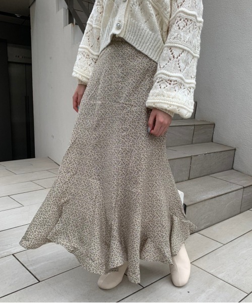 OLIVE des OLIVE（オリーブデオリーブ）の「エスカルゴスカート（スカート・レディース・オフホワイト/オリーブ/ブラウン・FREE）」の12枚目の写真