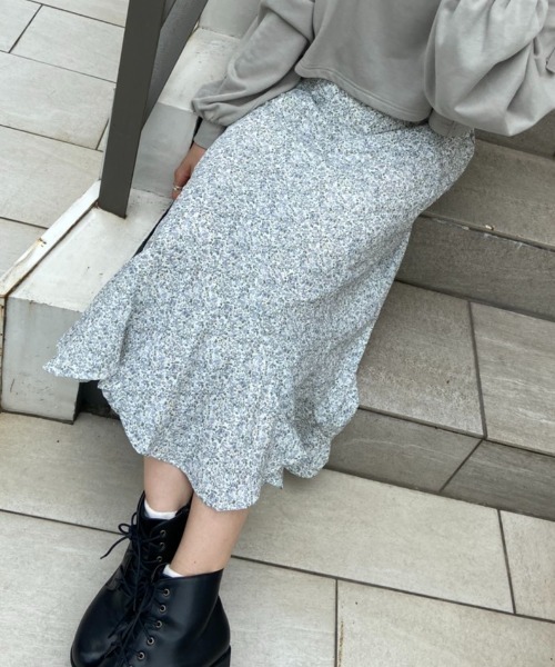 OLIVE des OLIVE（オリーブデオリーブ）の「エスカルゴスカート（スカート・レディース・オフホワイト/オリーブ/ブラウン・FREE）」の14枚目の写真