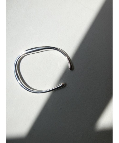 ulu（ウル）の「nuance line bracelet【silver925】（バングル/リストバンド・レディース・シルバー・FREE）」の8枚目の写真
