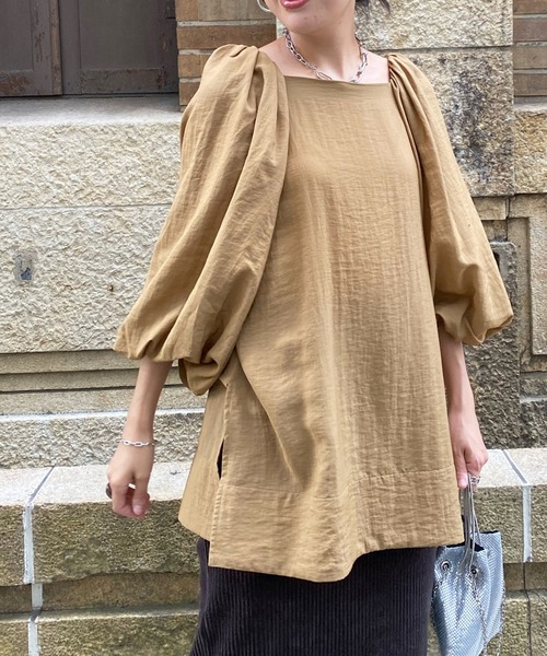 DouDou(ドゥドゥ)の「スクエアボリュームチュニックブラウス(シャツ/ブラウス・レディース・チャコールグレー/ベージュ/ピンク・FREE)」の10枚目の写真