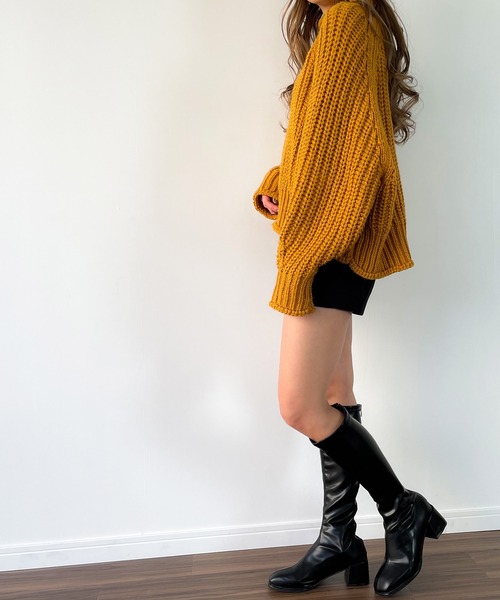 JUNOAH（ジュノア）の「スクエアトゥロングブーツ（ブーツ・レディース・アイボリー/ベージュ/ブラック・38/36/40/37/39）」の5枚目の写真