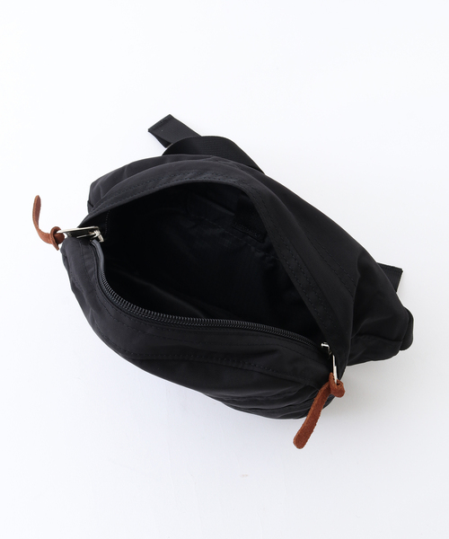 MEN'S MELROSE(メンズメルローズ)の「GREGORY TENNY TALEMATE ウェストバッグ(ボディバッグ/ウエストポーチ・メンズ・ブラック・9)」の11枚目の写真