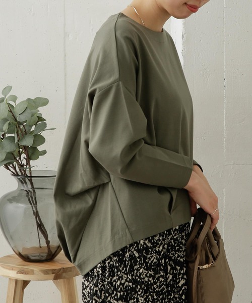 URBAN RESEARCH DOORS（アーバンリサーチドアーズ）の「コットンタックプルオーバー（Tシャツ/カットソー・レディース・ブラック/パープル/カーキ/ライトベージュ・ONE）」の8枚目の写真